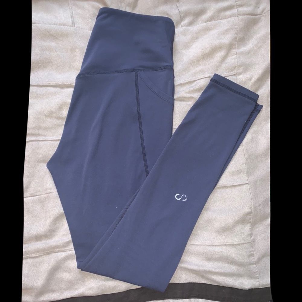 ‼️SOLD‼️ Curves n Combatboots Medium Leggings